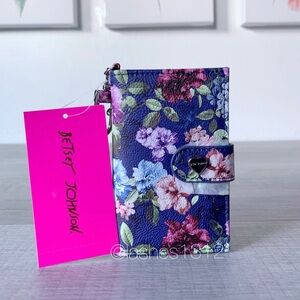 BETSEY JOHNSON Wallet Leah Card Case - Blue Floral XOLEAH